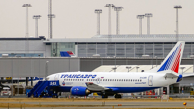 Transaero Airlines, Boeing 737-329, EI-CXR, 13. april 2013