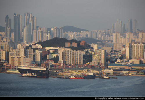 city urban tower skyline cityscape looking view south n korea east busan sur aussicht sud pusan corée corea 대한민국 südkorea 부산 urbanity 大韓民国 釜山廣域市 부산시 大韩民国 haeundaegu пусан 釜山広域市