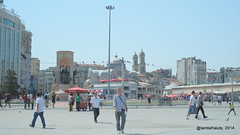 Taksim Square - Taksim Meydanı, Plaza Taksim