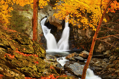 longexposure usa fall waterfall nikon unitedstates massachusetts foliage berkshires mountwashington d610