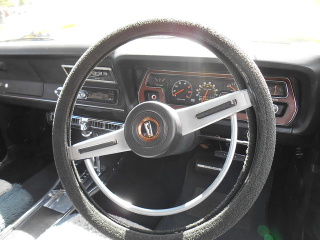 1970 Chrysler VG Valiant 770 V8 Hardtop