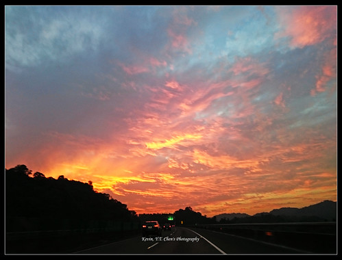Sunset glow by cakecyt, 
