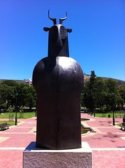 springbok statue