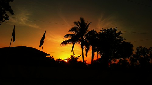 Sunset in Ahmedabad India by chintan101, 