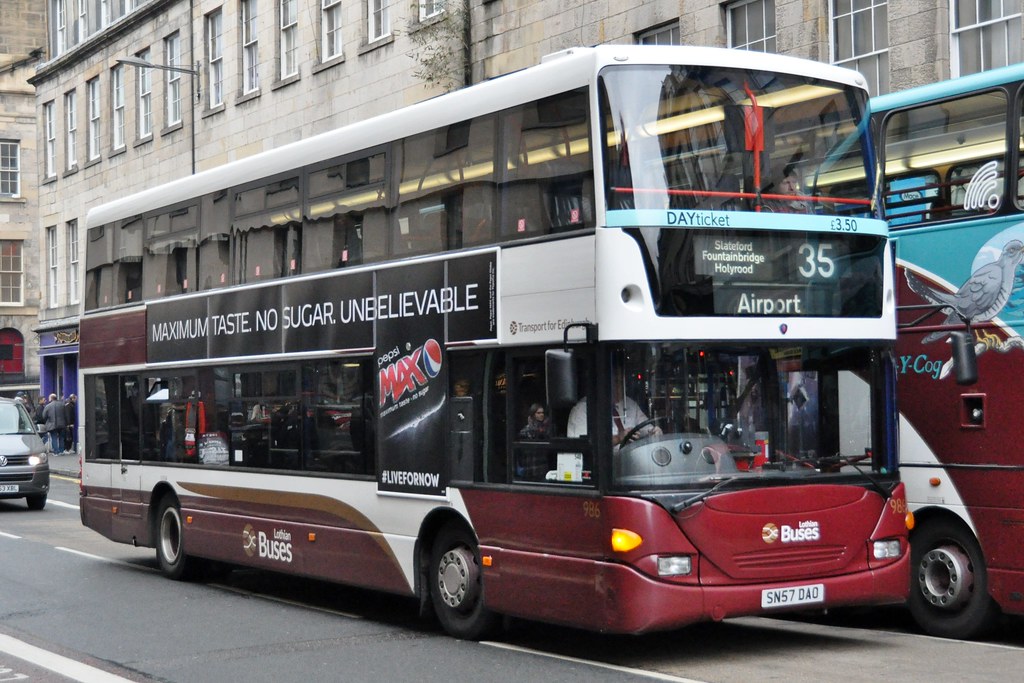 Lothian Buses - 986 - SN57 DAO