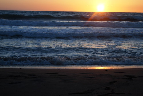 Sunset on Tholo beach