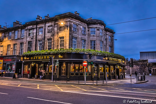 Haymarket Bar, Edinburgh | "The pub, which is built in a lat… | Flickr