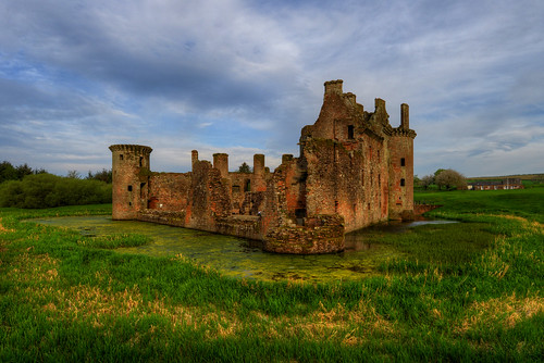 castle castles paul united triangular the caerlaverock in “christopher photography” of castle” uk” scotland” kingdom” family” “scottish “architecture” castles” “pictures “history “scotland” “maxwell “dumfries galloway” “castles “moated “ruined “2013” “zacerin” “caerlaverock “triangular dumfriesshire” “caerlaverock” “castle” “castles” “2016”
