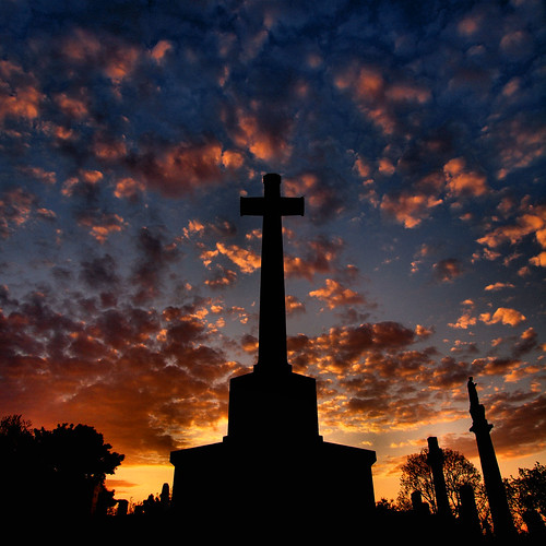 The war memorial by In Memoriam: ccgd, WW1 and WW2 Commonwealth graves, Cromarty, 6th June 2016
sunset scotland highlands cross ww2 ww1 cro