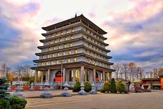 Niagara Falls Ontario ~ Canada ~ Cham Shan Temple