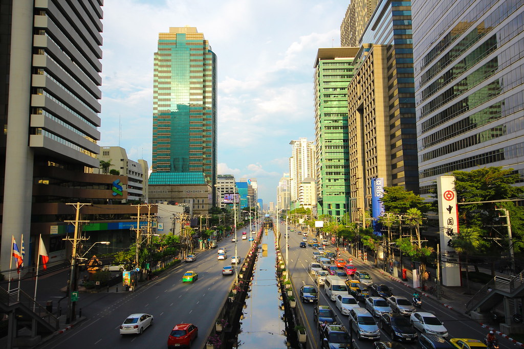 Sathorn Road | Bangkok, Thailand | Ulli Plümacher | Flickr