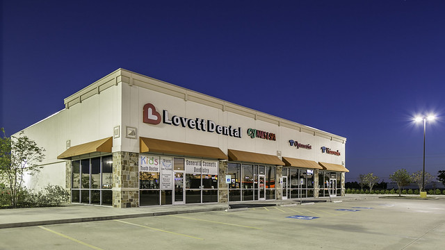 Lovett Dental - Baytown Plaza Shopping Center