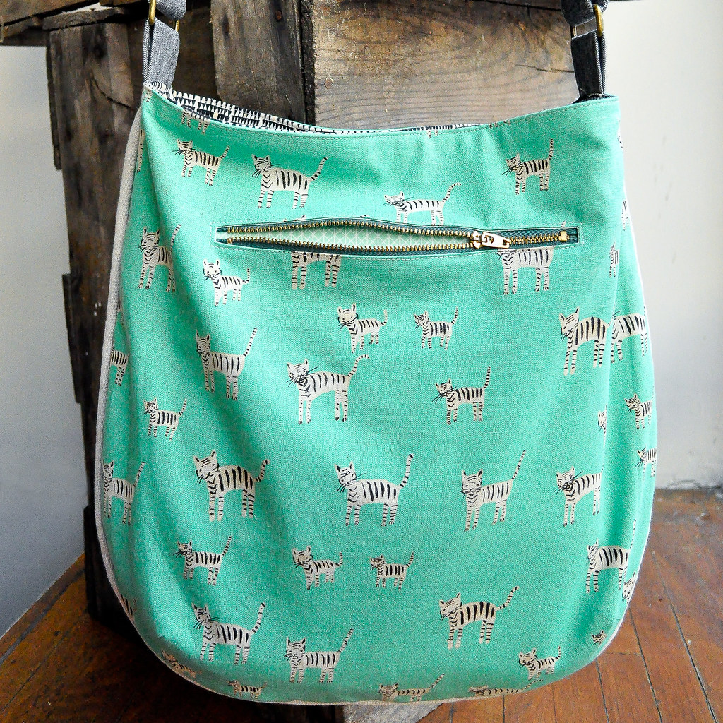Trail Tote : | Trail Tote pattern by Anna Graham (Noodlehead… | Flickr