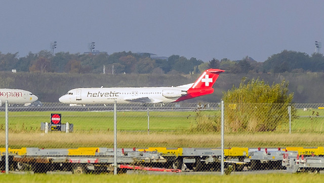 Helvetic Airways, Fokker100, HB-JVF, 11466, 21. october 2014