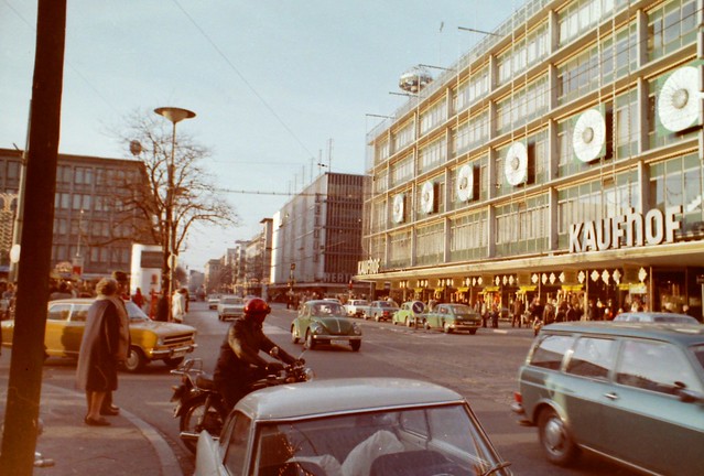 1 - 1972 - Weinachtsmarkt - Paradeplatz