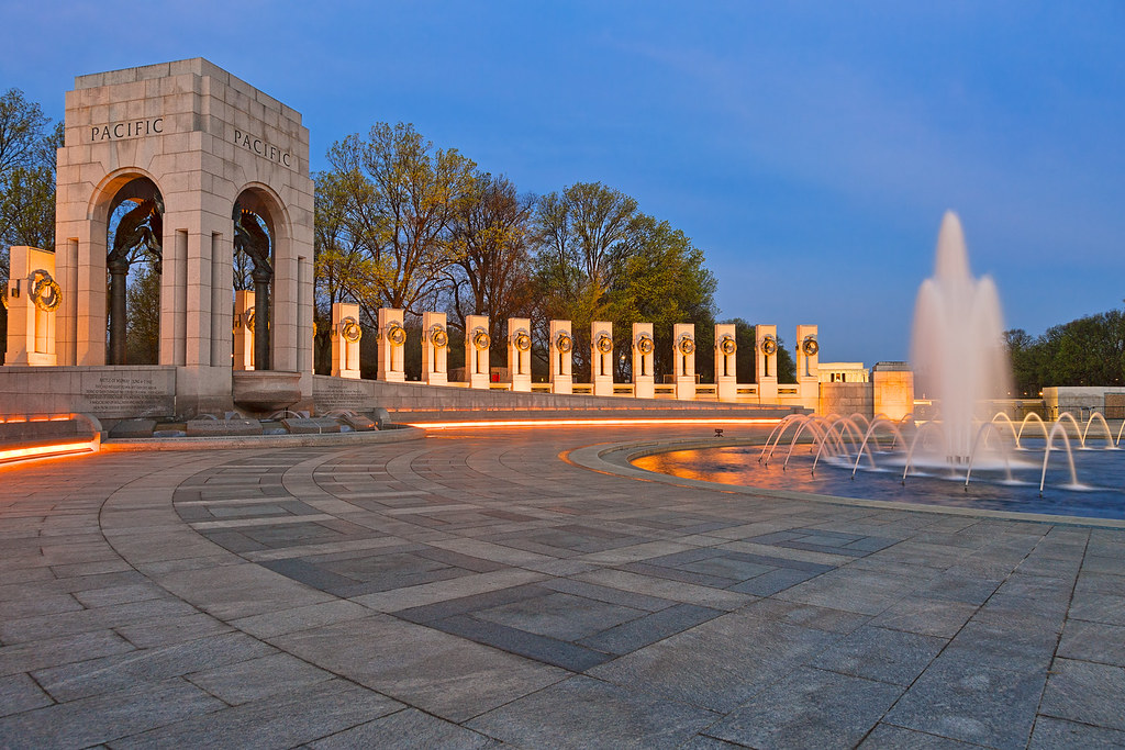 Washington DC World War II Memorial | Long exposure dawn pho… | Flickr