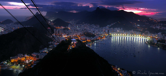 As Luzes do Rio de Janeiro visto do Pão de Açucar  - Rio de Janeiro seen from the top of Sugar Loaf #Rio450 #Twillight #SugarLoaf #RiodeJaneiro