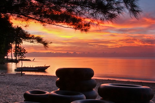beach sunrise indonesia balikpapan manggar