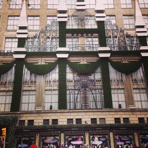 #christmas #fifthavenue #nyc #NYEA