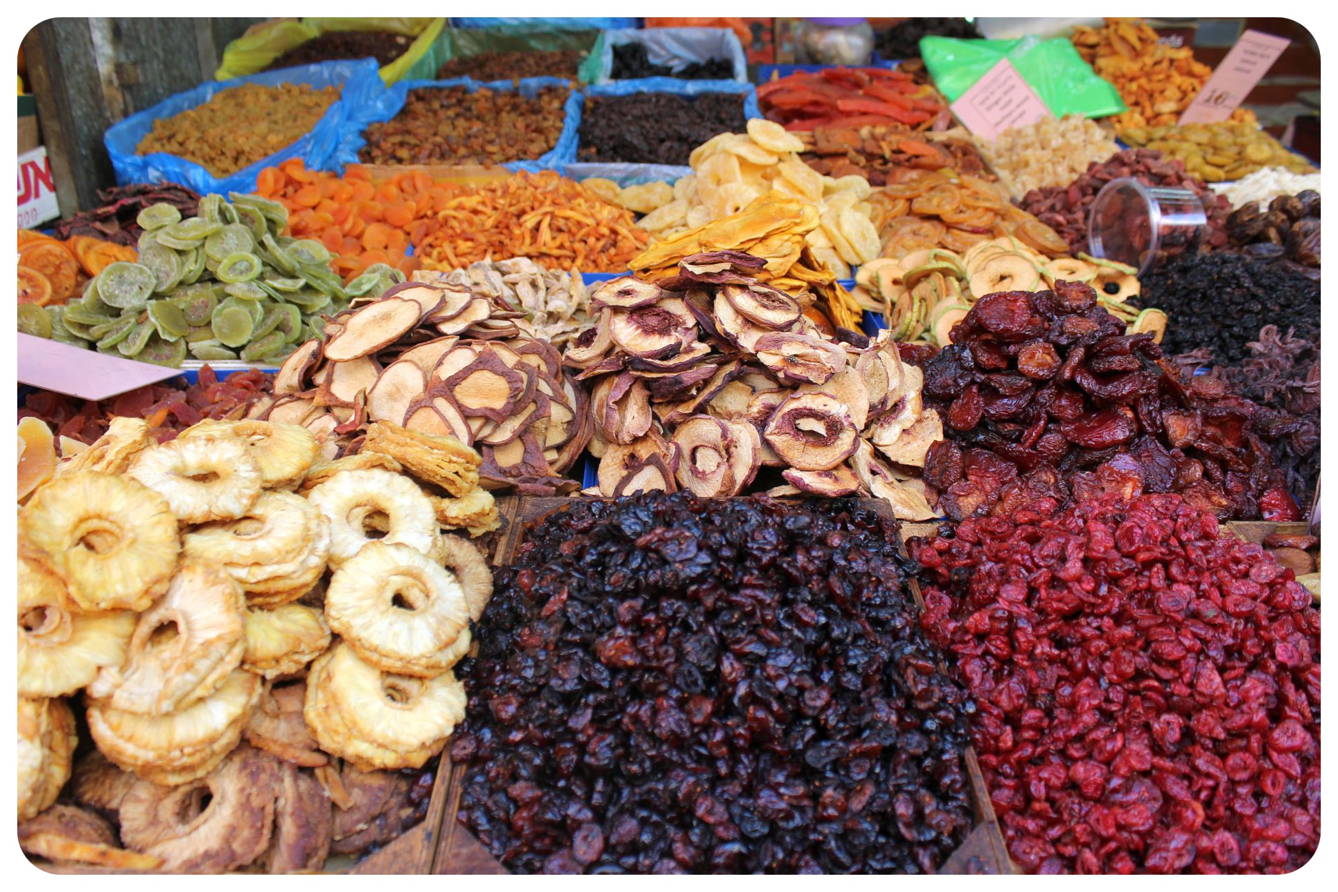 tel aviv carmel market dried fruits