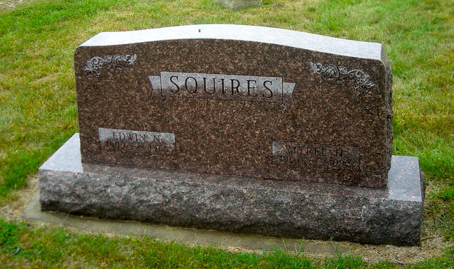 Squires family cemetery monument - Lake City, Iowa