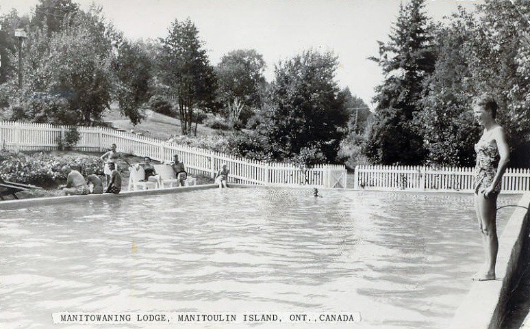 Manitowaning Lodge, Manitoulin Island, Ontario | Old Postcar… | Murray ...