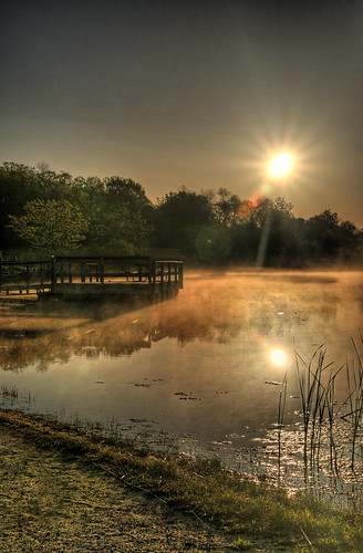 morning sun reflection 20d water fog sunrise canon landscape pond foggy aldo range hdr cataldo cataldo1977 risolvo