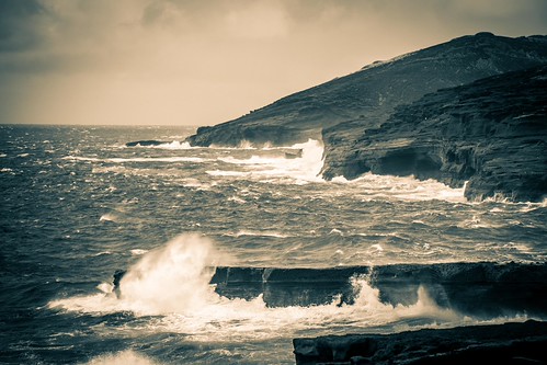 Crashing waves | by dweller by the crag