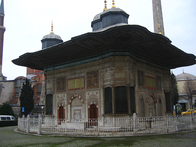 Ahmet III fountain - Topkapi Palace
