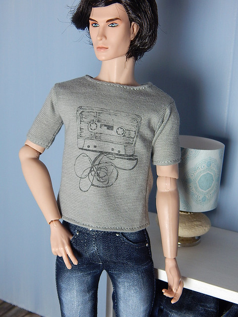 New grey print shirt for male dolls