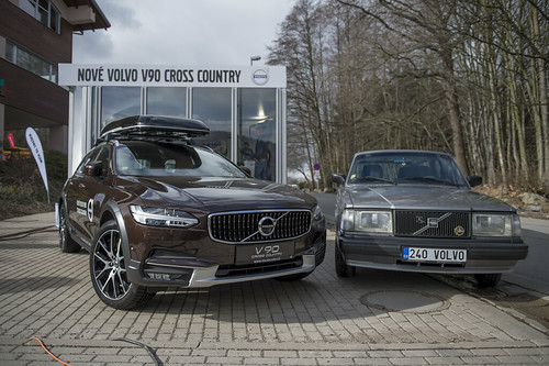 2170224_113 | by volvocarcz