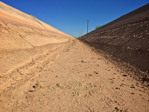 canal dry irrigation calexico calexicoca usmexicoborder