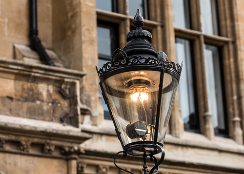 Gas lamp