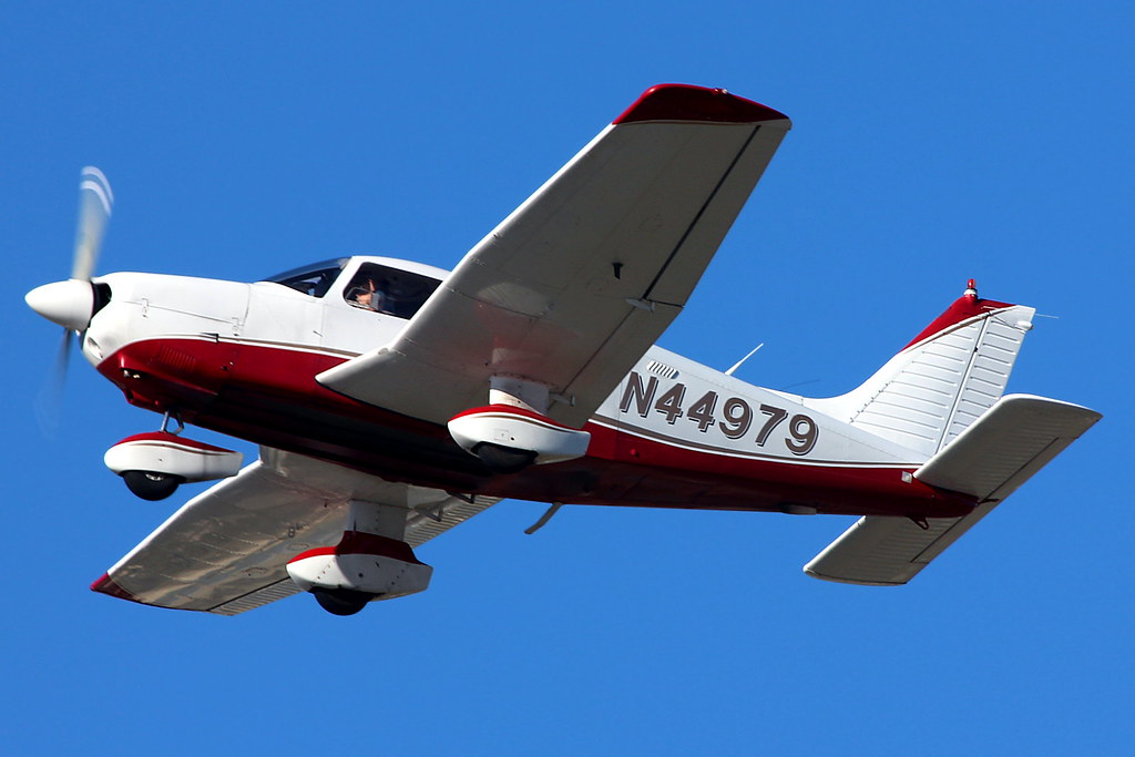 N44979, Piper PA-28-181