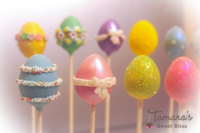 Easter eggs and bunny cake pops basket