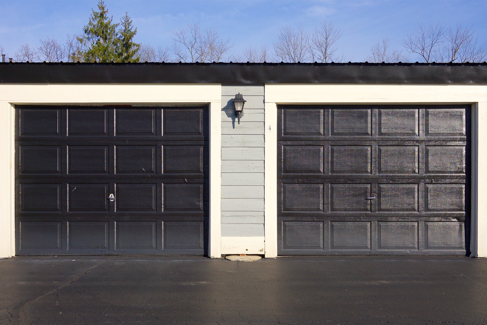 Hunters Chase Garages