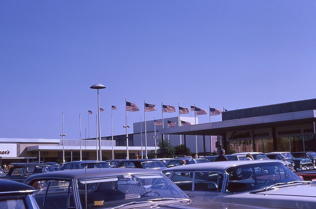 Peabody's Northshore Shopping Center (now Northshore Mall)… | Flickr