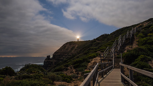 lighthouse glow melbourne victoria boardwalk nightsky capeschanck morningtonpeninsular