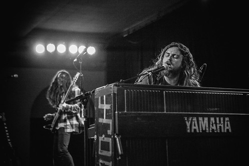 J Roddy Walston & The Business