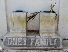 Duet Family grave monument