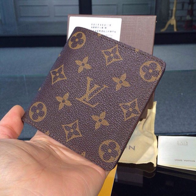 LV wallet for gift #wallet#lvwallet#monogram#tagsforlikes#… | Flickr