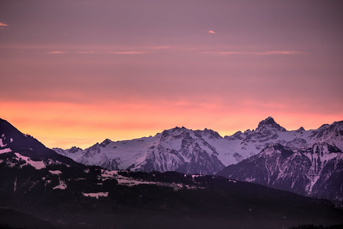 panorama mountain mountains alps berg sunrise österreich panoramic berge grosses gebirge vorarlberg zimba graubünden schnitzler bergpanorama walsertal übersaxen