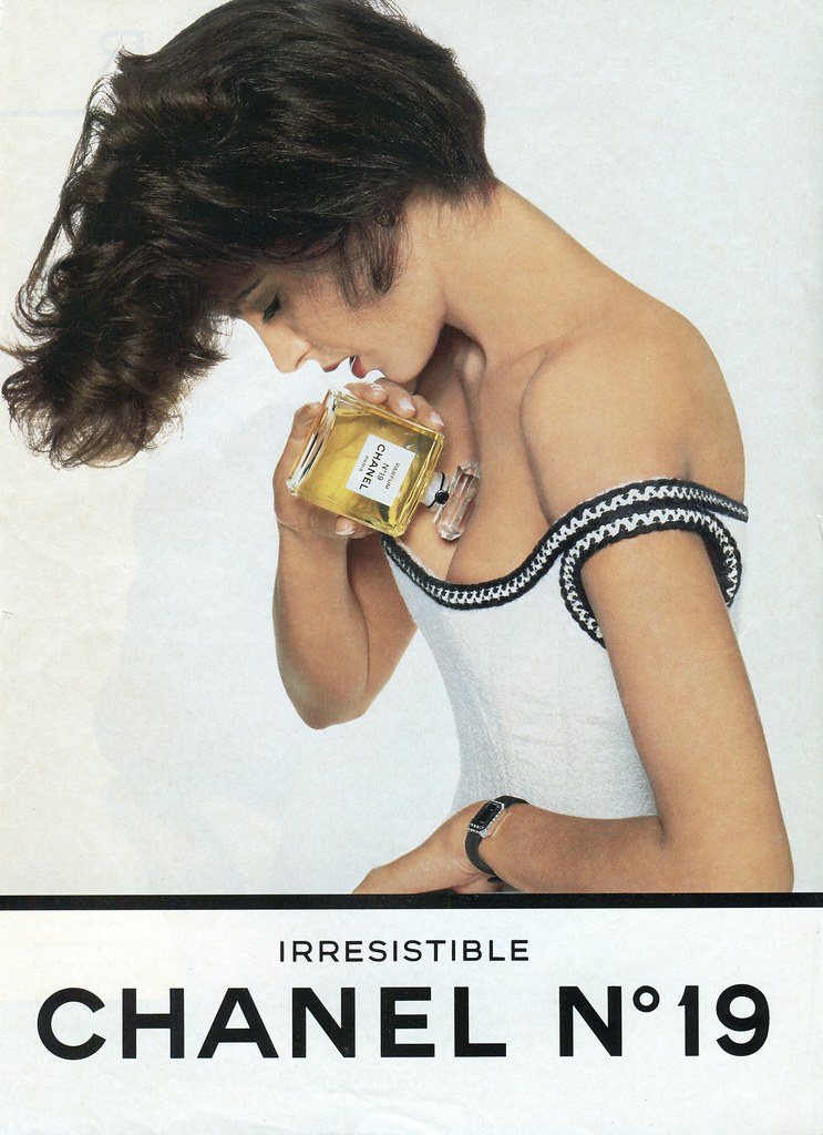 Chanel 1980s Print Advertisement Ad 1988 Coco Colour Cosmetics