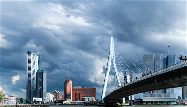 Der Himmel über Rotterdam