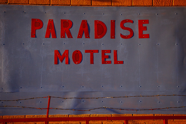 paradise motel