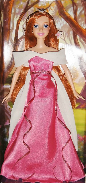 2007 Disney Enchanted Animated Giselle Doll (2)