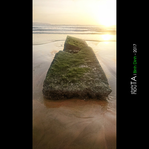 sunrise landscape binhdinh quynhon vietnam abstract stone beach sea