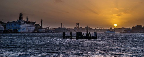 sunset panorama water yellow sunrise harbor boat ship sweden harbour gothenburg watch shipyard