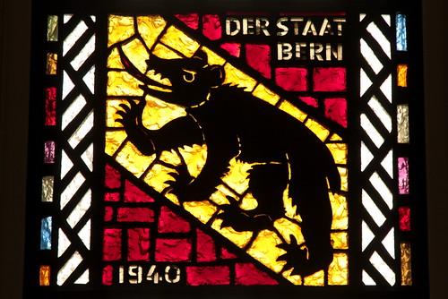 Kirchenfenster der Pauluskirche Biel - Bienne ( Gotteshaus reformiert - Baujahr 1940 - 1942 - Geweiht St-Paul - Chiuche church église temple chiesa ) am Blumenrain 24 in der Stadt Biel - Bienne im Berner Seeland im Kanton Bern der Schweiz | by chrchr_75