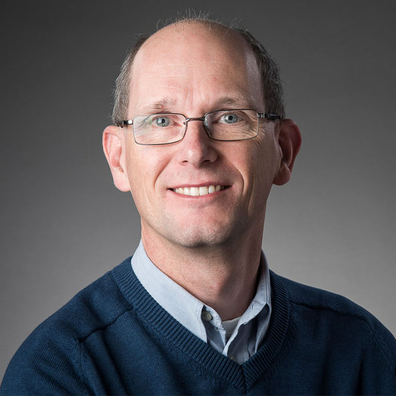 headshot of Jan Hofman